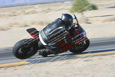 media/Dec-05-2024-Racers Edge (Thu) [[e102e0690b]]/3-B Group/Session 1 (Turn 9 Inside)/